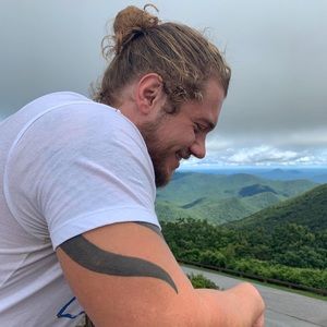 Meet your Posher, Dillon